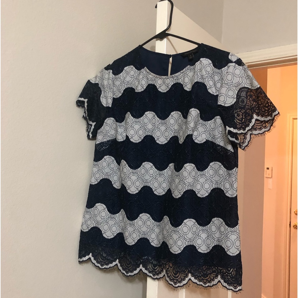 Banana Republic Navy Blue Zig Zag Pattern Blouse